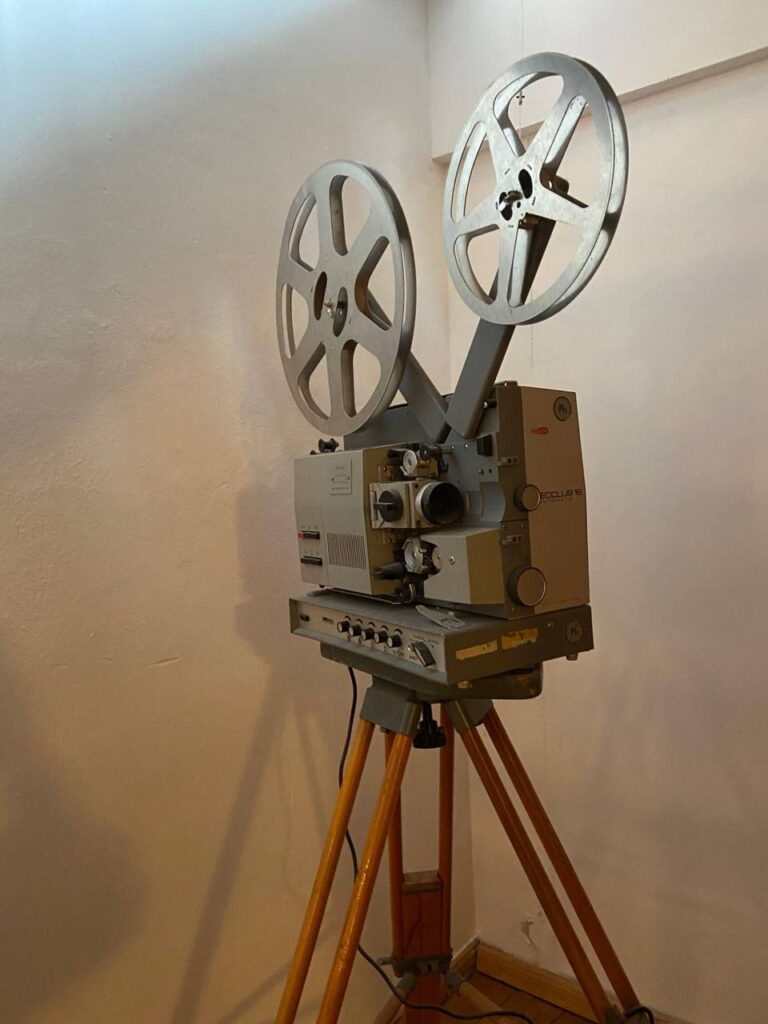 Kosmatisches Kinomatinée in Rostock: ukrainisches Kino, Musik und Genuss