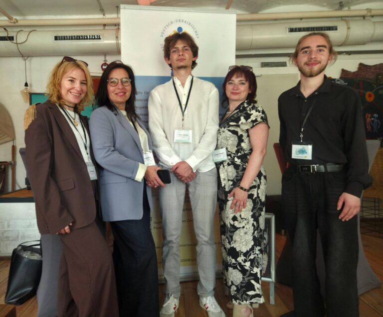 🎉 Ukrainische Jugend beim ersten Jugend-Engagementpreis MV 2026 in Schwerin